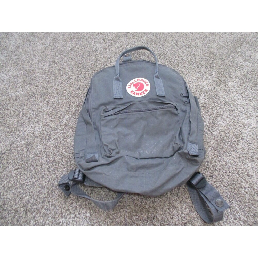 FJALLRAVEN Kanken Mini Classic Backpack for Everyday Grey